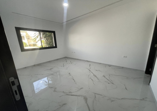 A Vendre Superbe bureau H+2 Ennasr - Bien immobilier à {"id":1,"country_id":219,"name":"ARIANA","slug":"ariana"} - Image 3 - Agence Immobilière Maison Plus Elite