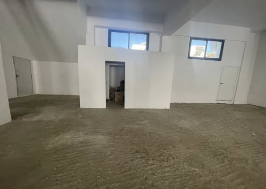 À louer à Cité Ennasr 3 locaux commerciaux - Bien immobilier à {"id":1,"country_id":219,"name":"ARIANA","slug":"ariana"} - Image 3 - Agence Immobilière Maison Plus Elite